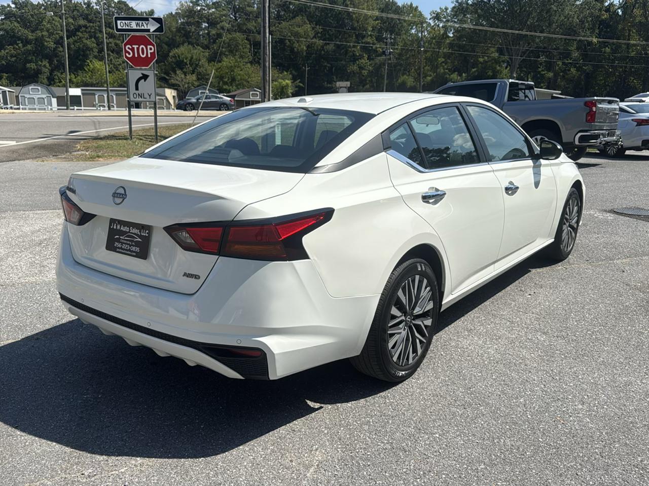 Nissan Altima 2.5 SV AWD 2025