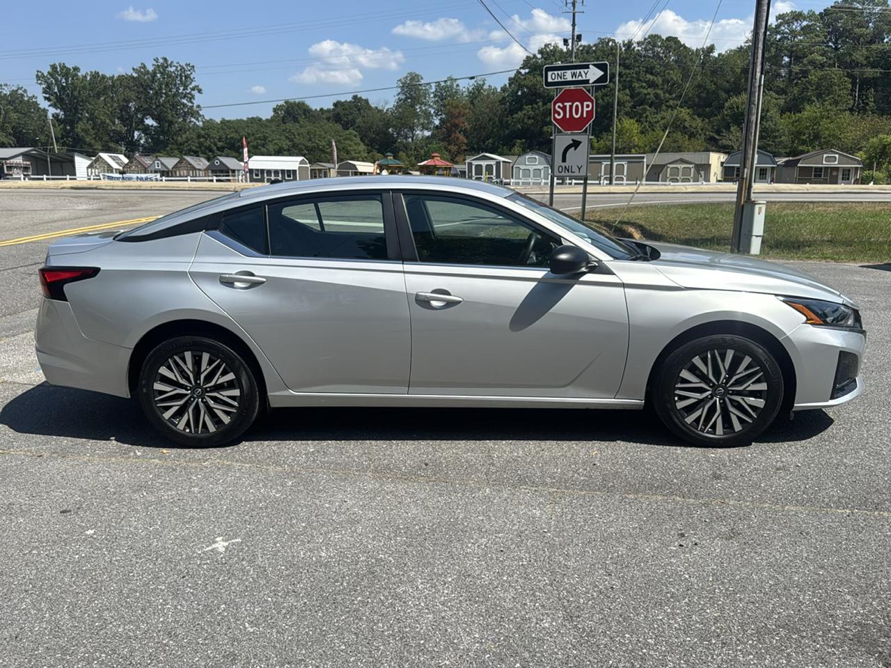 Nissan Altima 2.5 SV AWD 2026