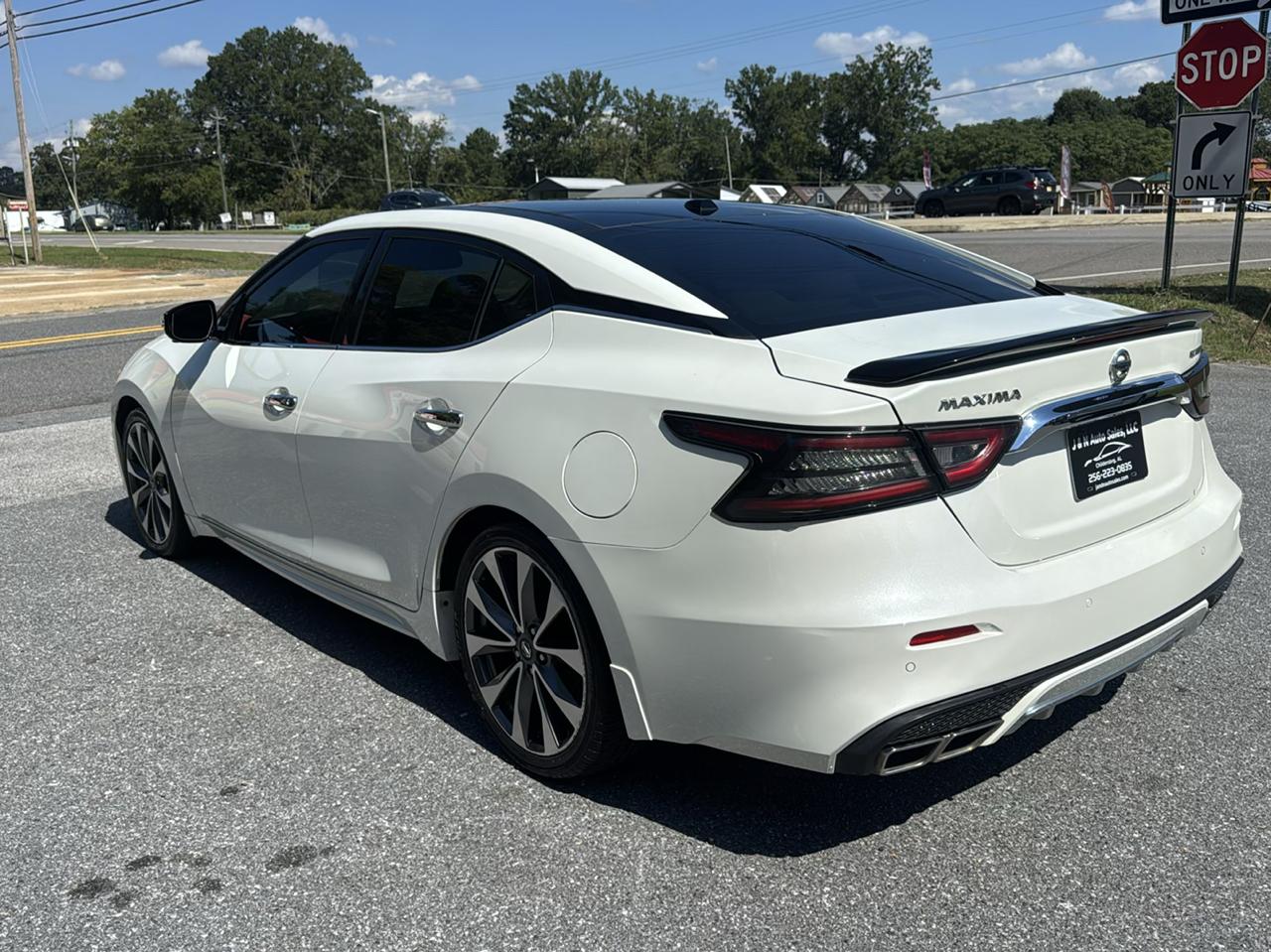Nissan Maxima Platinum 2021