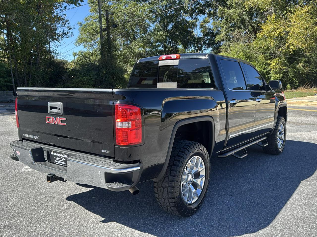 GMC Sierra 1500 4WD Crew Cab 143.5" SLT 2015
