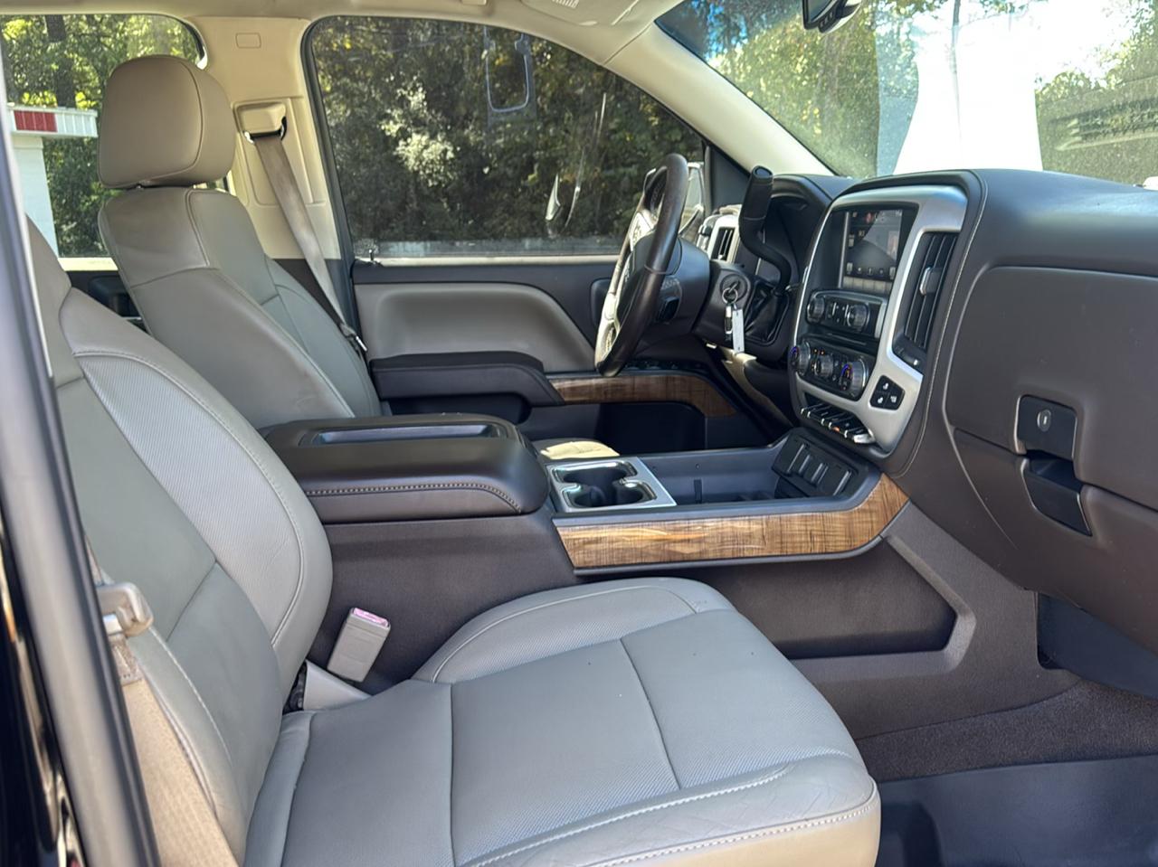 GMC Sierra 1500 4WD Crew Cab 143.5" SLT 2015