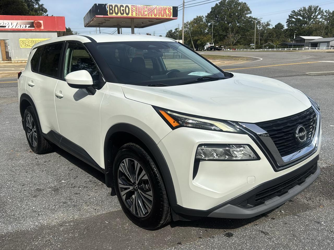 Nissan Rogue SV 2023