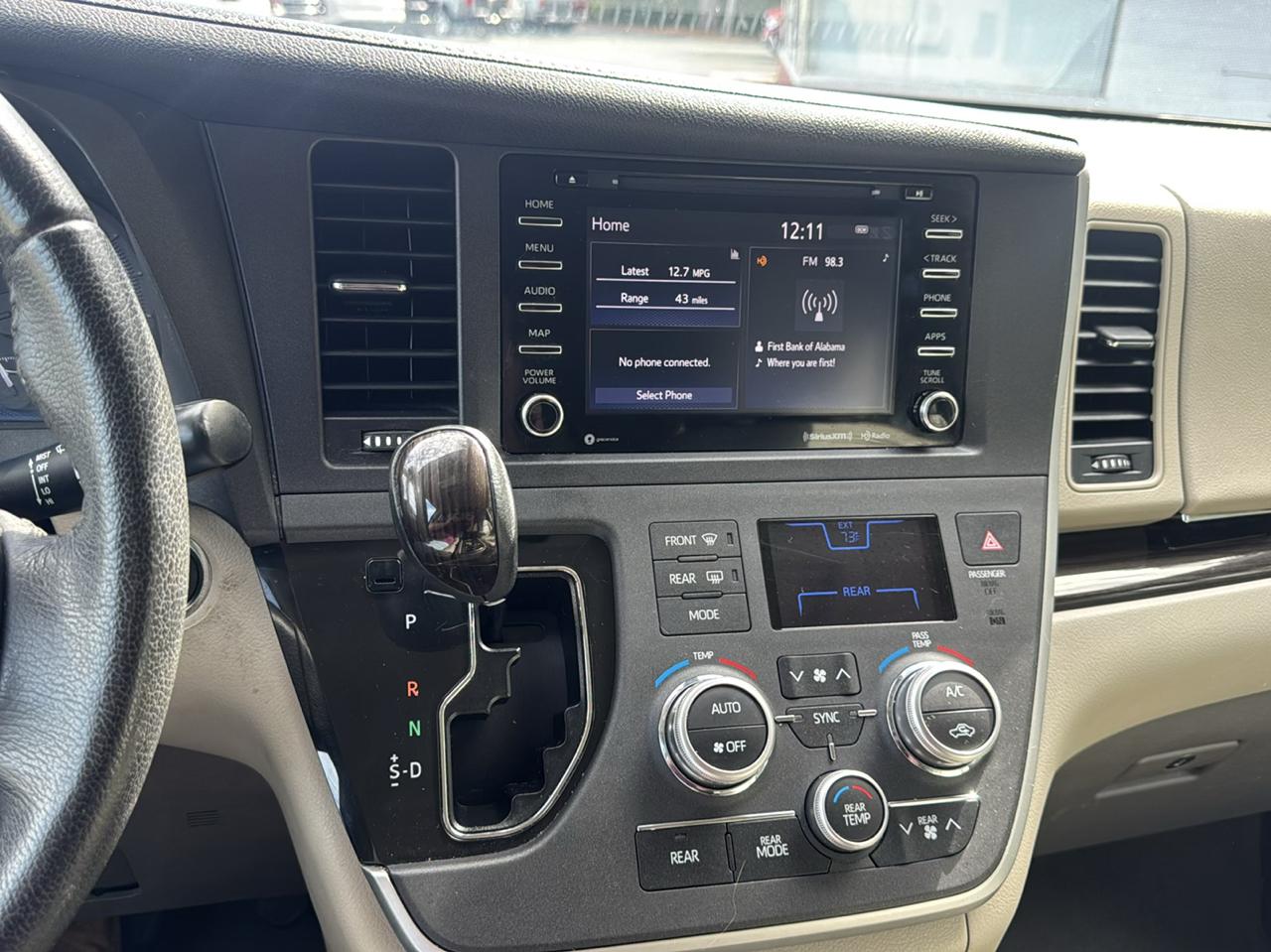 Toyota Sienna Limited Premium 7-Passenger 2020