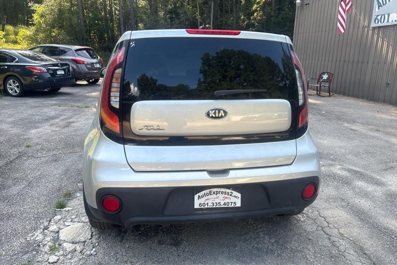 Kia Soul Base 6M 2017
