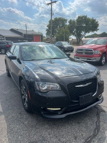 Chrysler 300  2018