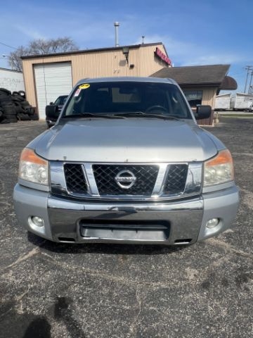 Nissan Titan  2011