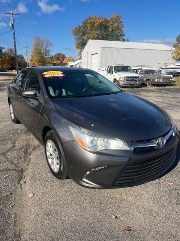 Toyota Camry  2017