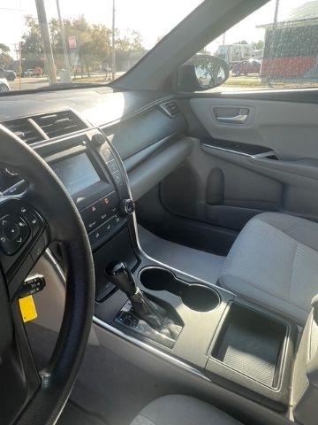 Toyota Camry  2017