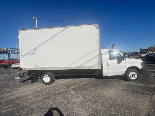 Ford Econoline  2011