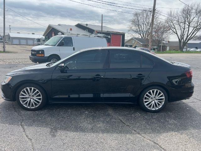 Volkswagen Jetta  2016