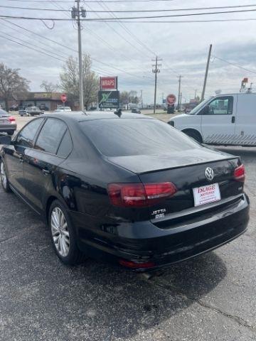Volkswagen Jetta  2016