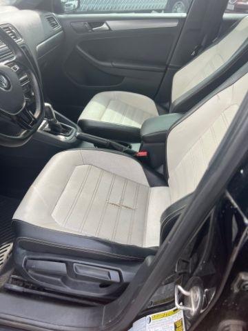 Volkswagen Jetta  2016