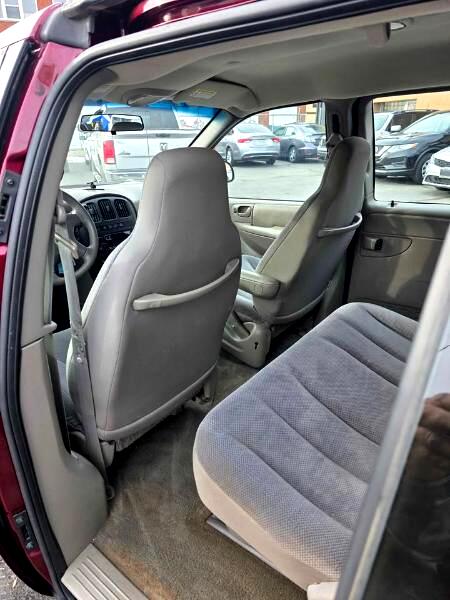 Dodge Caravan  2001