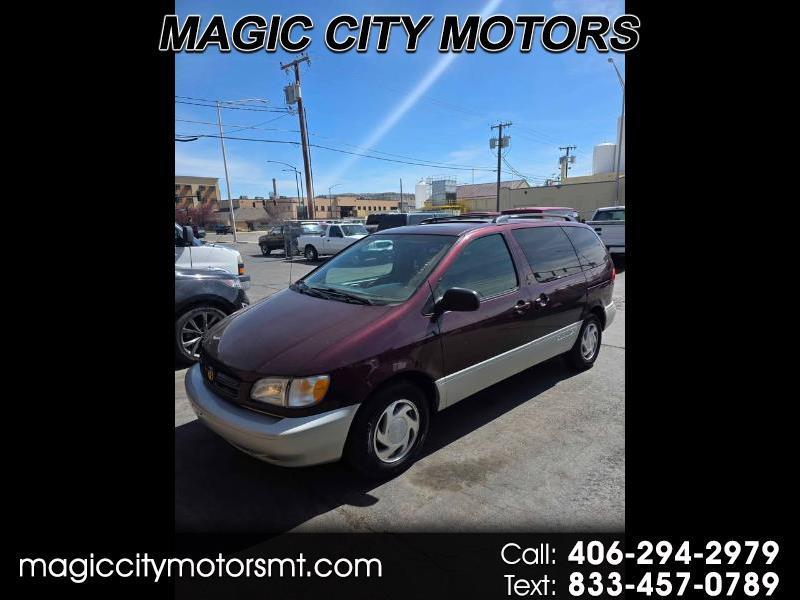2000 Toyota Sienna LE