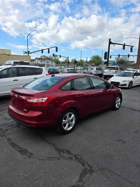 Ford Focus  2014