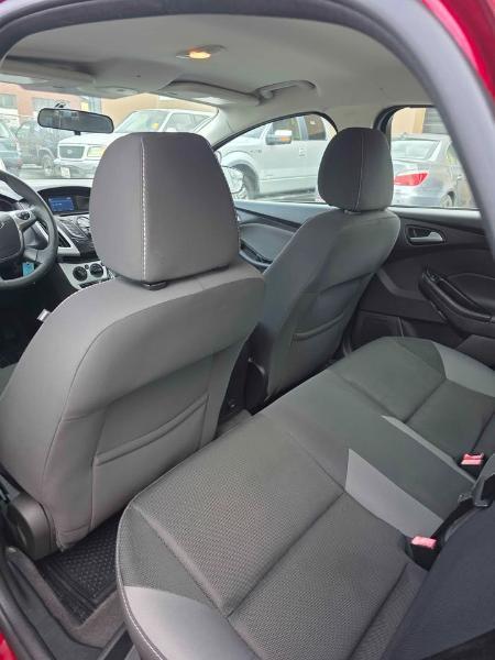 Ford Focus  2014