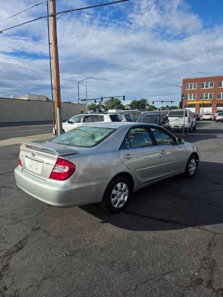 Toyota Camry  2003