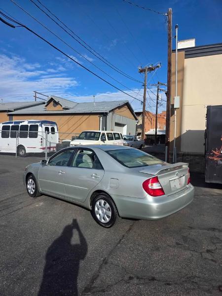 Toyota Camry  2003