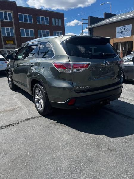 Toyota Highlander  2015