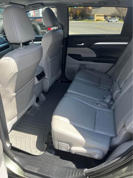 Toyota Highlander  2015