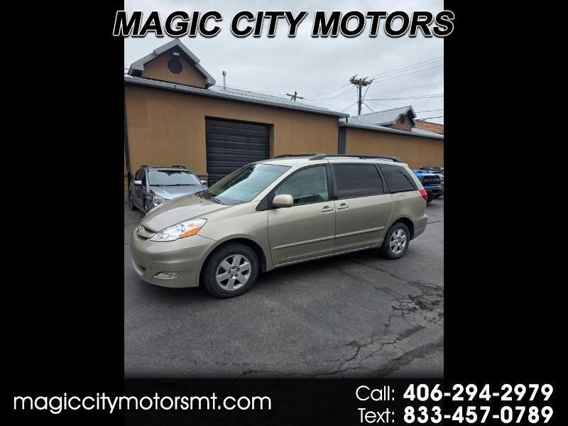 Toyota Sienna  2009