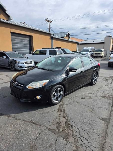 Ford Focus  2014