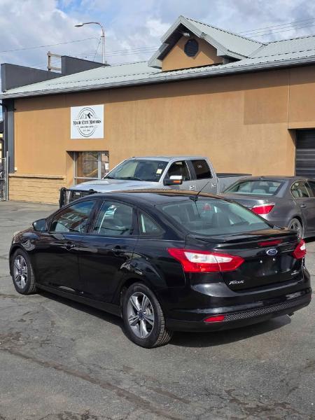 Ford Focus  2014