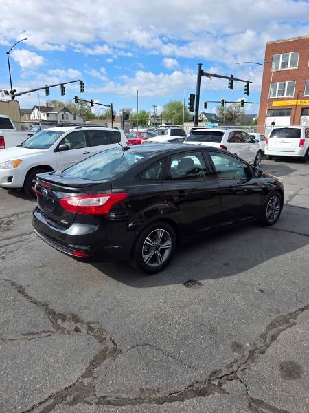 Ford Focus  2014