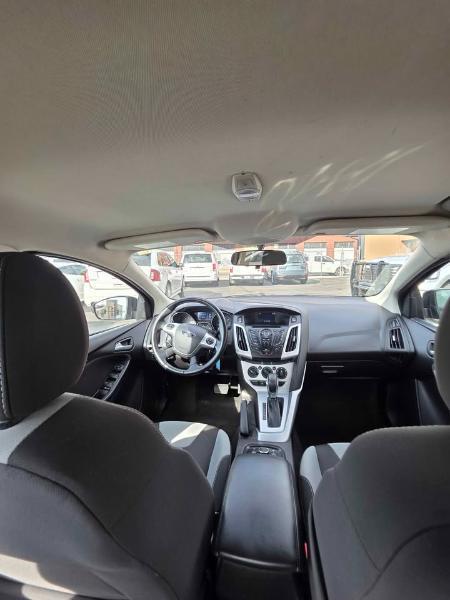 Ford Focus  2014