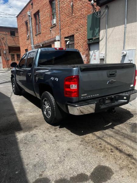 Chevrolet Silverado 1500  2011