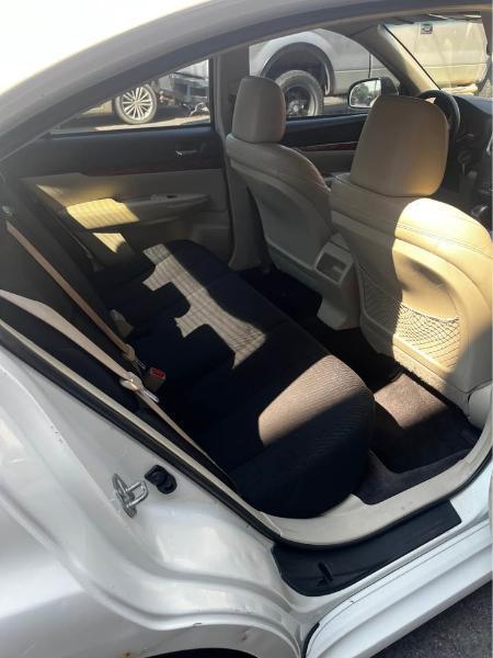 Subaru Legacy  2010