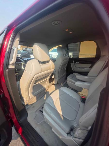GMC Acadia  2012