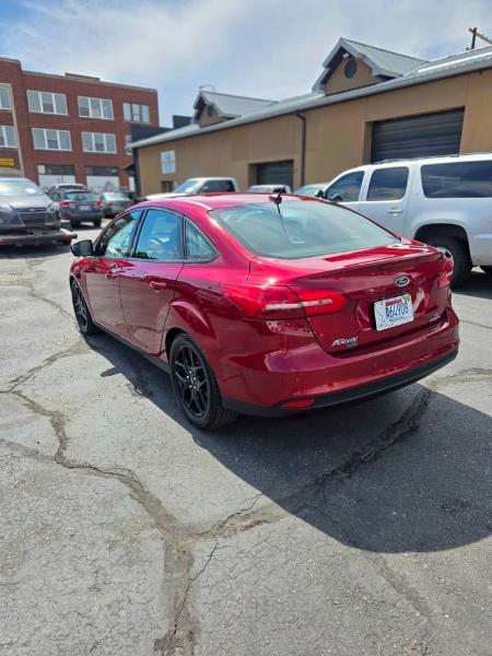Ford Focus  2016
