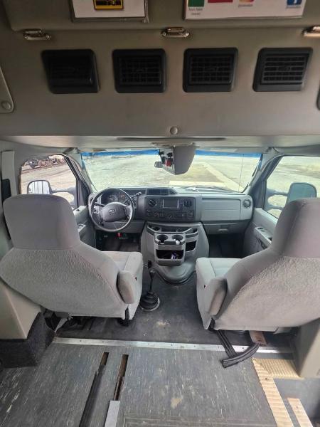 Ford Econoline  2013
