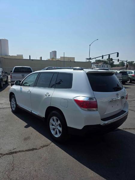Toyota Highlander  2012