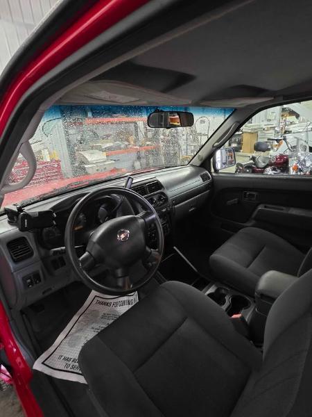 Nissan Frontier  2003