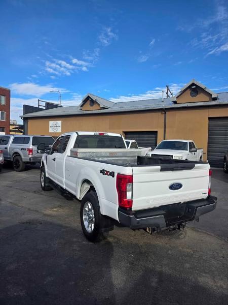 Ford F-250 SD  2019