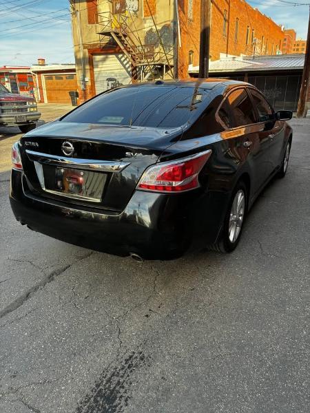 Nissan Altima  2015
