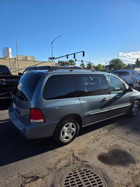 Ford Freestar  2004