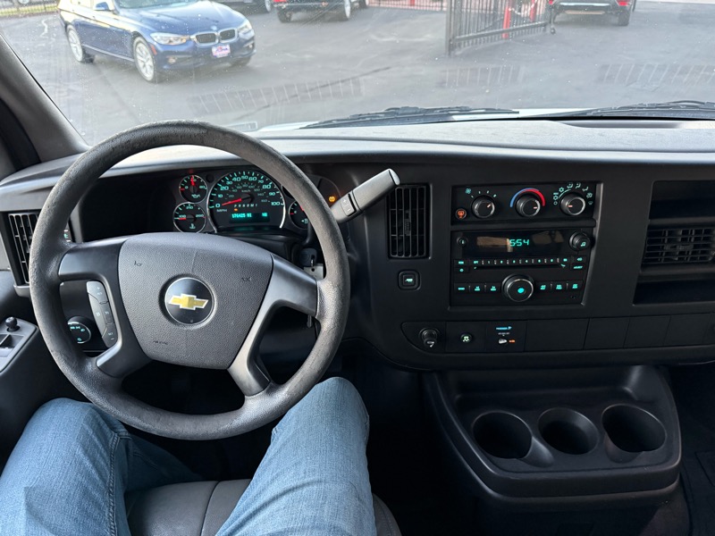 Chevrolet Express LT 3500 2011 Chevrolet Express LT 3500 2011