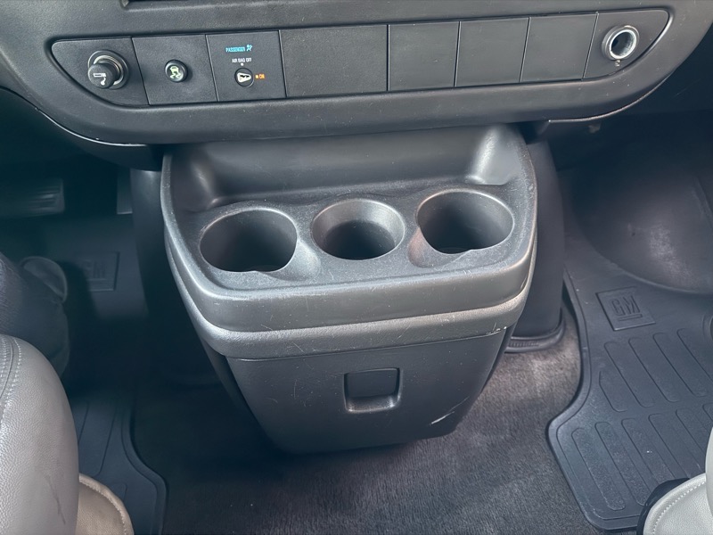 Chevrolet Express LT 3500 2011 Chevrolet Express LT 3500 2011