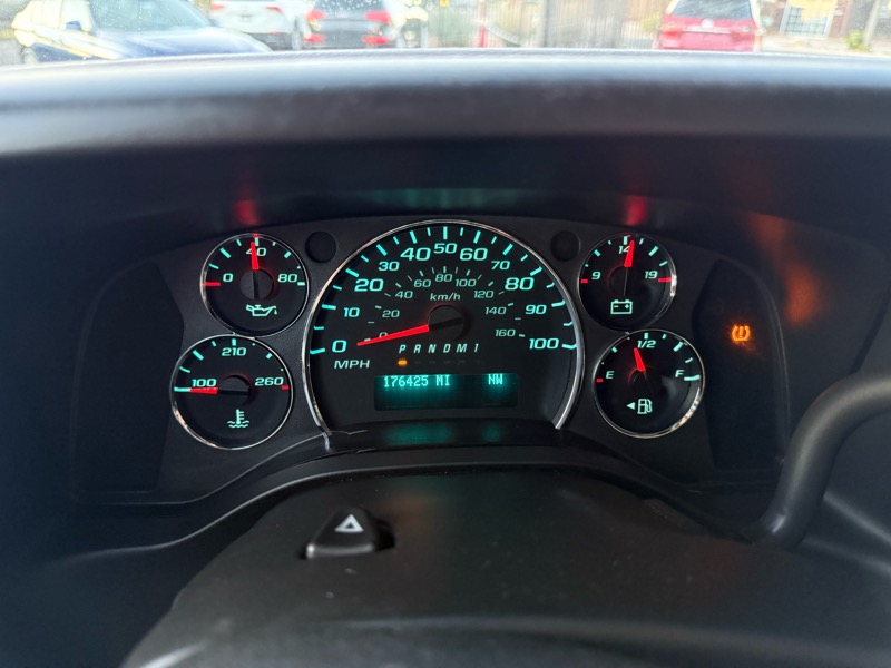 Chevrolet Express LT 3500 2011 Chevrolet Express LT 3500 2011