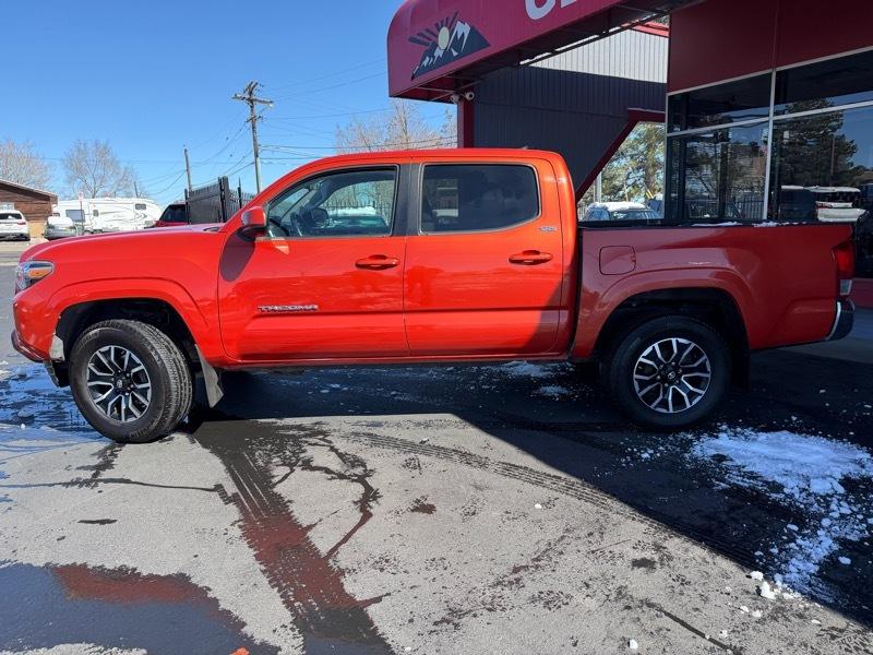 Toyota Tacoma SR5 Double Cab Long Bed V6 6AT 4WD 2016