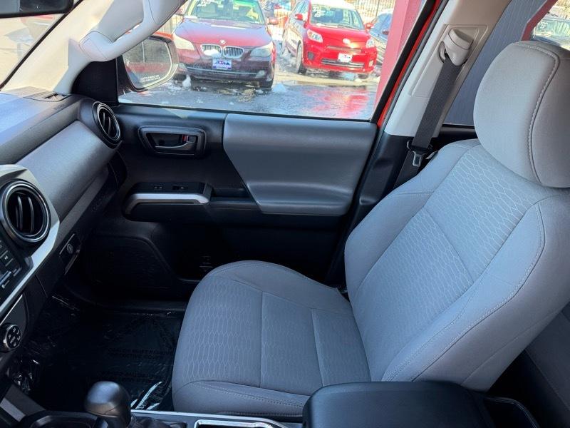 Toyota Tacoma SR5 Double Cab Long Bed V6 6AT 4WD 2016