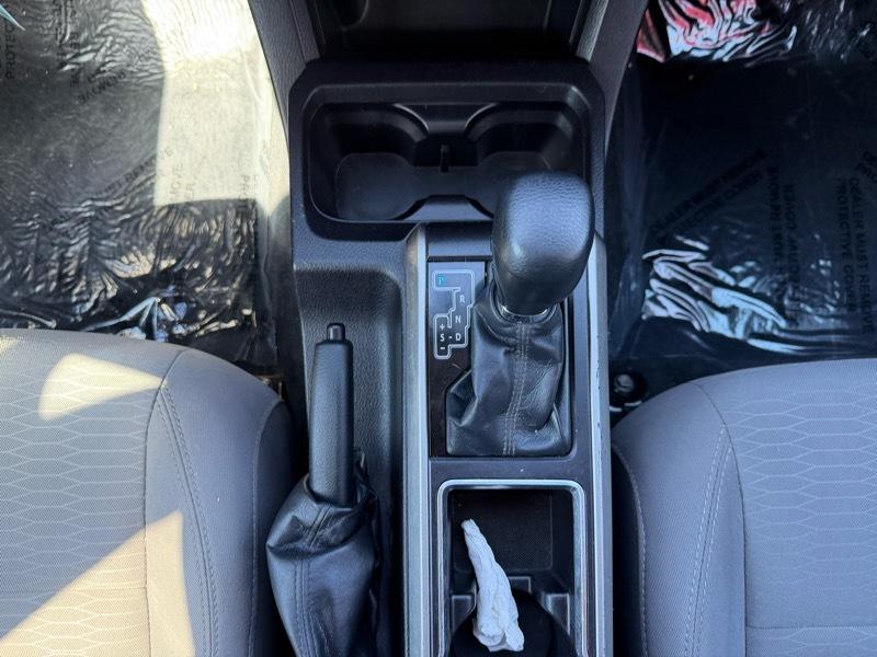 Toyota Tacoma SR5 Double Cab Long Bed V6 6AT 4WD 2016