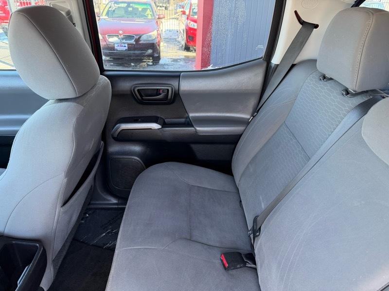 Toyota Tacoma SR5 Double Cab Long Bed V6 6AT 4WD 2016