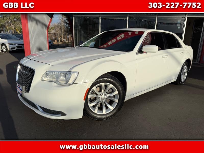 2016 Chrysler 300 Limited RWD