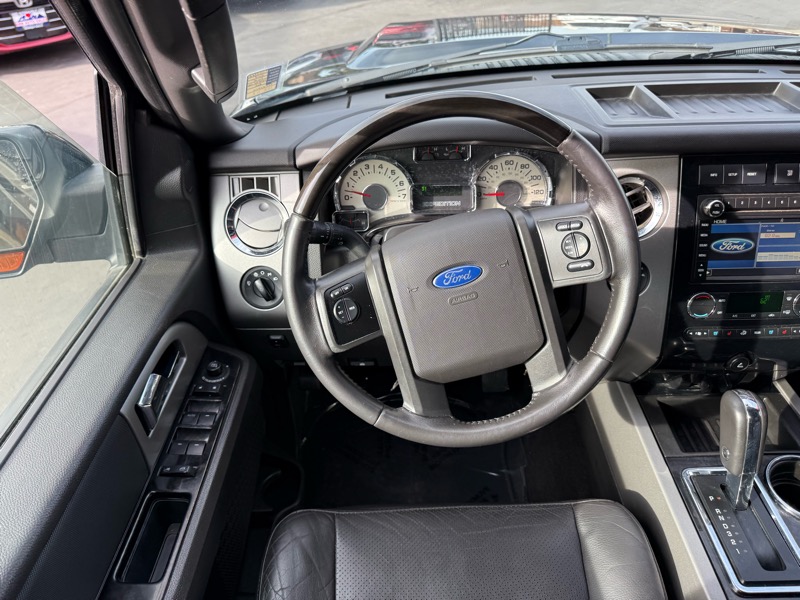 Ford Expedition EL Limited 4WD 2014