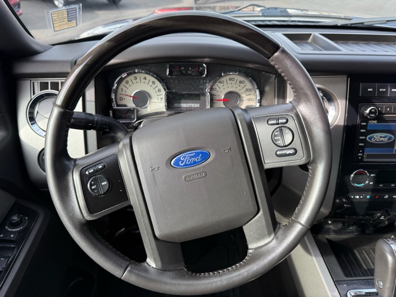 Ford Expedition EL Limited 4WD 2014