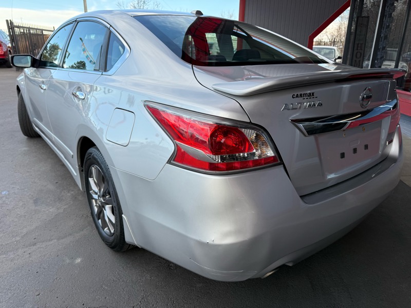 Nissan Altima 2.5 2015